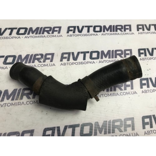 Патрубок системы охлаждения Hyundai Santa FE II 2.2 CRDI 2009-2012 256402F000